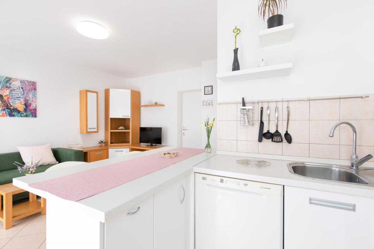 Apartment Julijana Krk Town Εξωτερικό φωτογραφία