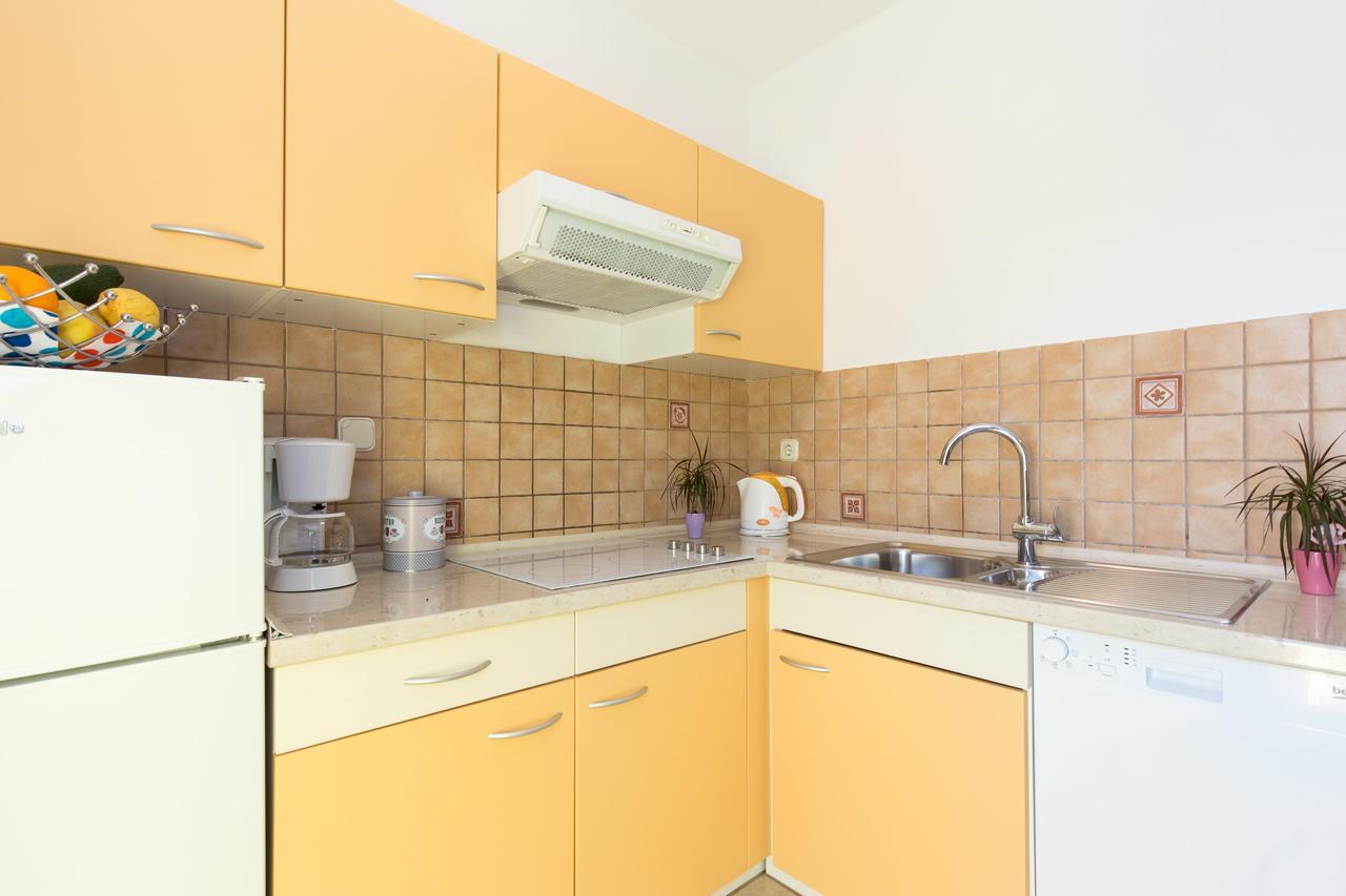 Apartment Julijana Krk Town Εξωτερικό φωτογραφία